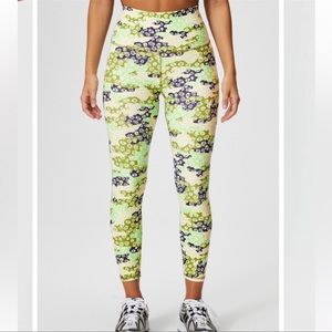 Fabletics Daisy Camo Leggings